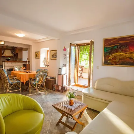 Stanka - Three Bedroom With Private Pool Villa Ston