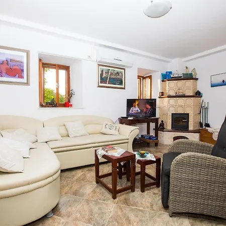 Stanka - Three Bedroom With Private Pool